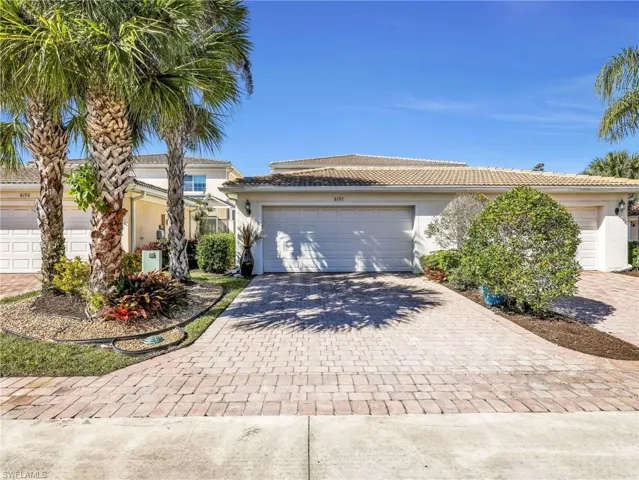 8192  Josefa  WAY, Naples, FL 34114