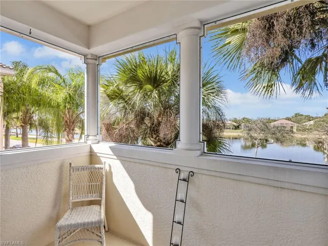 8192  Josefa  WAY, Naples, FL 34114