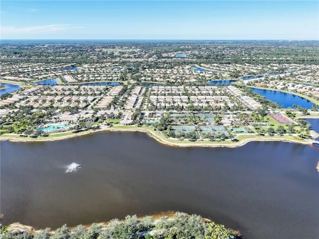 8192  Josefa  WAY, Naples, FL 34114