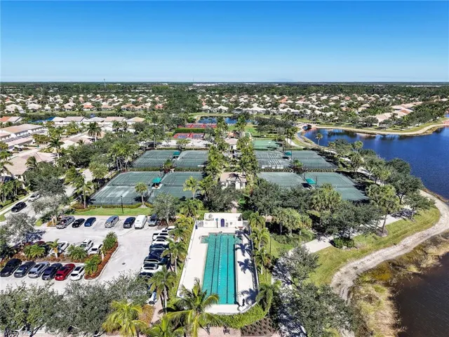 8192  Josefa  WAY, Naples, FL 34114