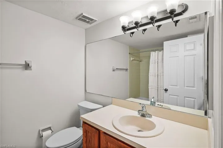 7300 Province Way 1104, Naples, Florida 34104