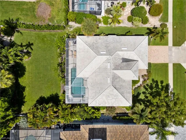 949 Spruce Ave, Marco Island, Florida 34145