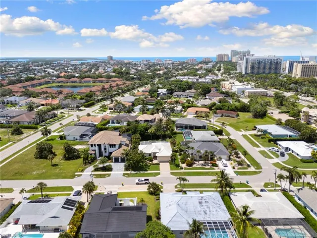 949 Spruce Ave, Marco Island, Florida 34145