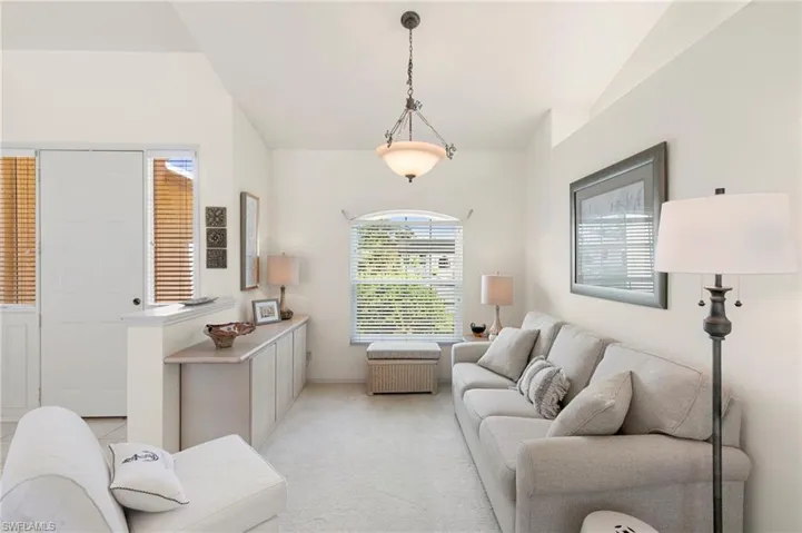 949 Spruce Ave, Marco Island, Florida 34145