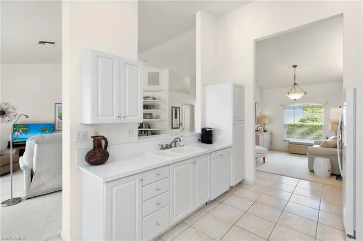 949 Spruce Ave, Marco Island, Florida 34145