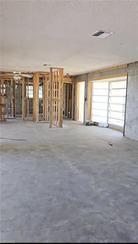 4537 E Riverside Dr, Fort Myers Fl 33905