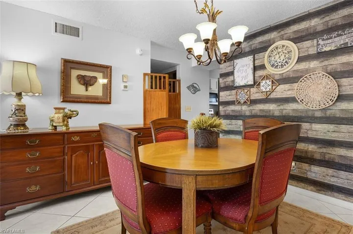 114 Cypress Way E D3, Naples, Florida 34110