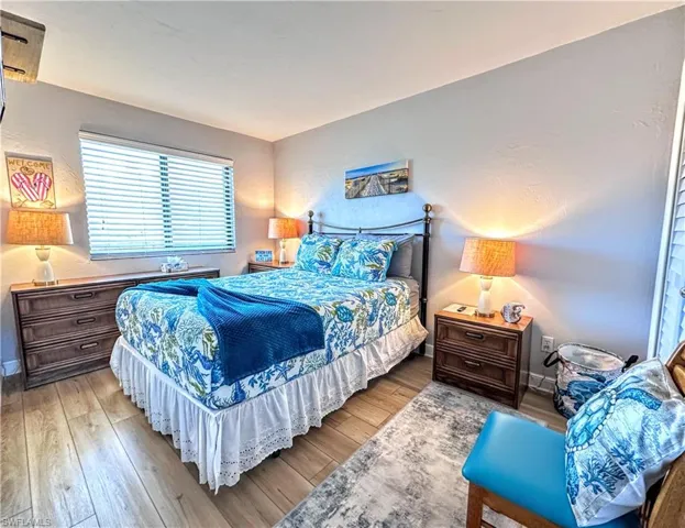 Bedroom featuring Queen Size bed