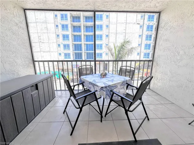 Balcony with outdoor dining area