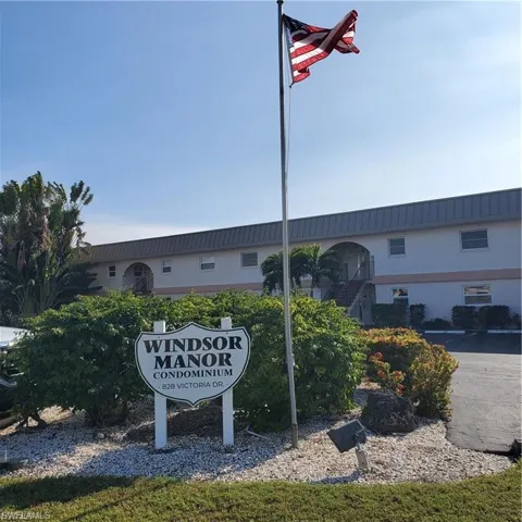 828 Victoria Dr C7, Cape Coral, Florida 33904