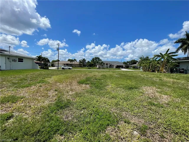 1441 Se 21st Ln, Cape Coral, Florida 33990