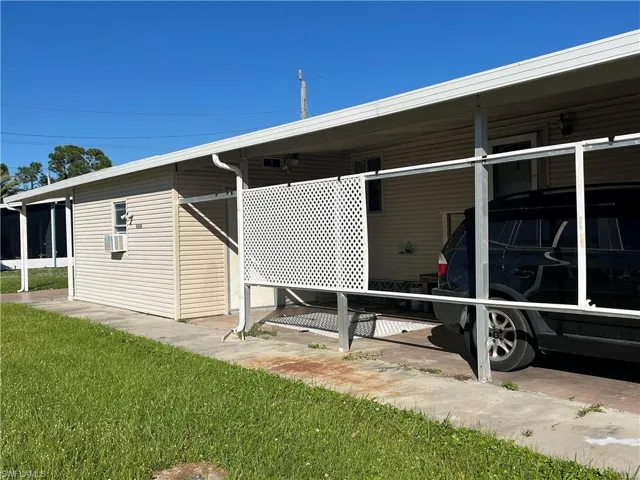 9034  Arbor  DR, North Fort Myers, FL 33903