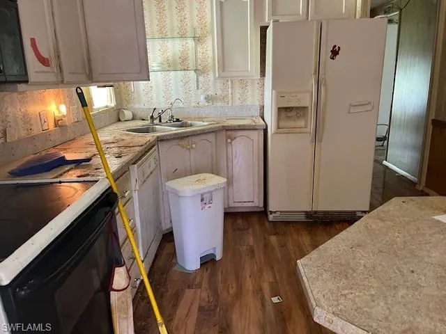 9034  Arbor  DR, North Fort Myers, FL 33903
