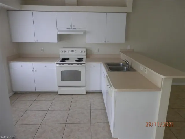 2410 Ne 6th St, Cape Coral, Florida 33909