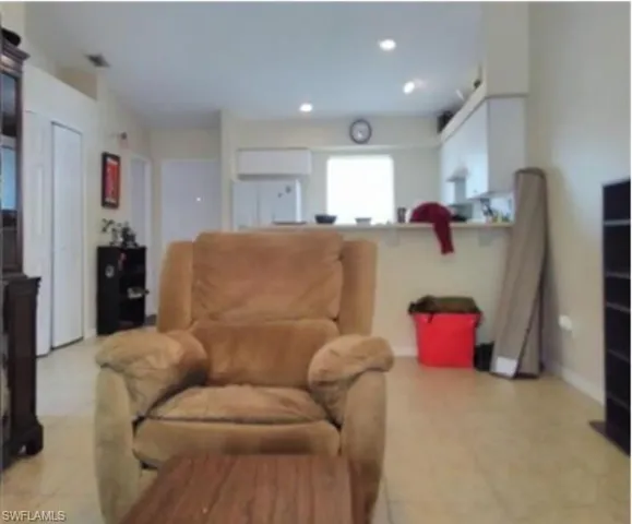 2410 Ne 6th St, Cape Coral, Florida 33909