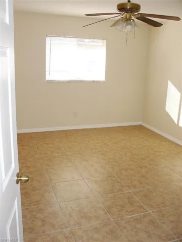 2410 Ne 6th St, Cape Coral, Florida 33909