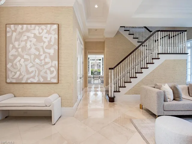 Entrance foyer with ornamental molding