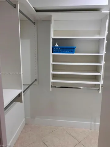 2350 Ne 135th St 209, North Miami, Florida 33181
