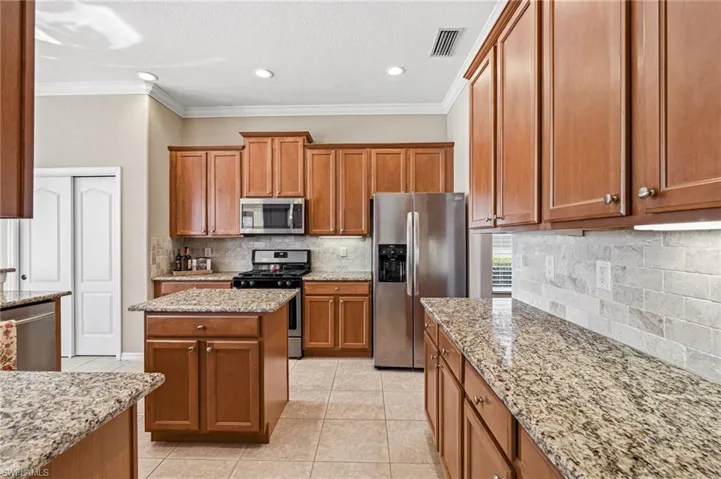 1230 Creek Nine Dr, North Port, Florida 34291