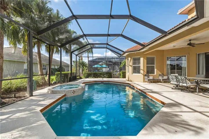 1230 Creek Nine Dr, North Port, Florida 34291