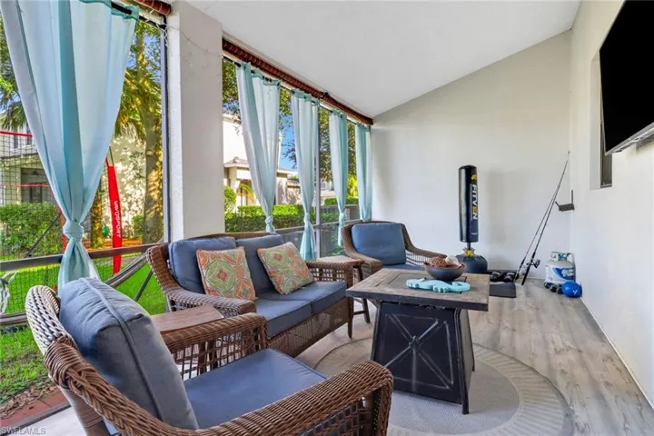 Lanai with LVT