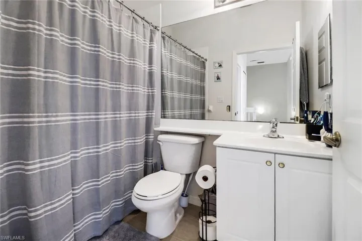 14909  Summit Place  CIR, Naples, FL 34119