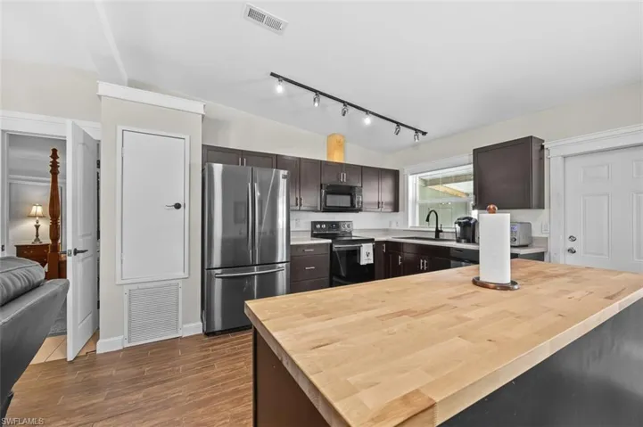 181  Lime Key  LN, Naples, FL 34114