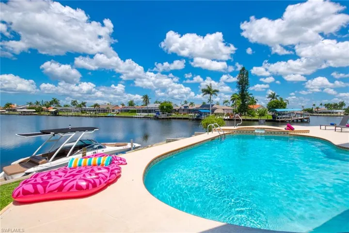 5004 Sw 5th Pl, Cape Coral, Florida 33914