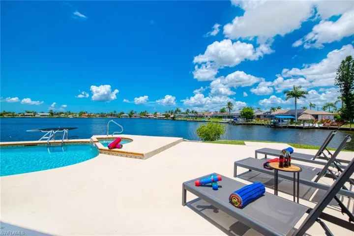 5004 Sw 5th Pl, Cape Coral, Florida 33914