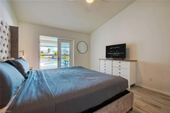 5004 Sw 5th Pl, Cape Coral, Florida 33914