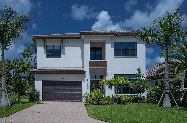 2935 Coco Lakes Dr, Naples, Florida 34105