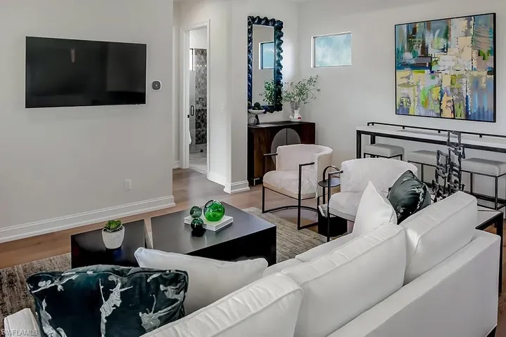 2935 Coco Lakes Dr, Naples, Florida 34105