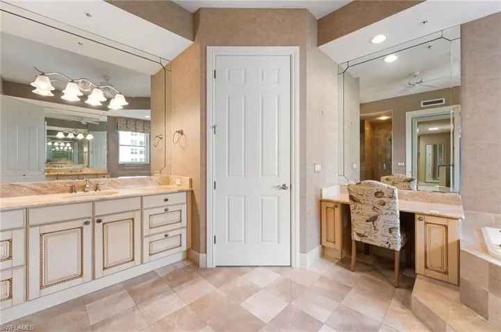 14270 Royal Harbour Ct 620, Fort Myers, Florida 33908