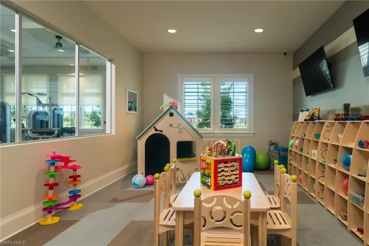 10542 Timber Creek Dr, Fort Myers, Florida 33913