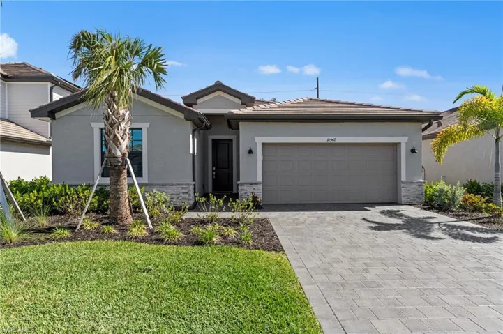 10542 Timber Creek Dr, Fort Myers, Florida 33913