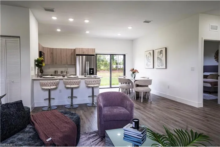 1150  Darling E ST, Lehigh Acres, FL 33974