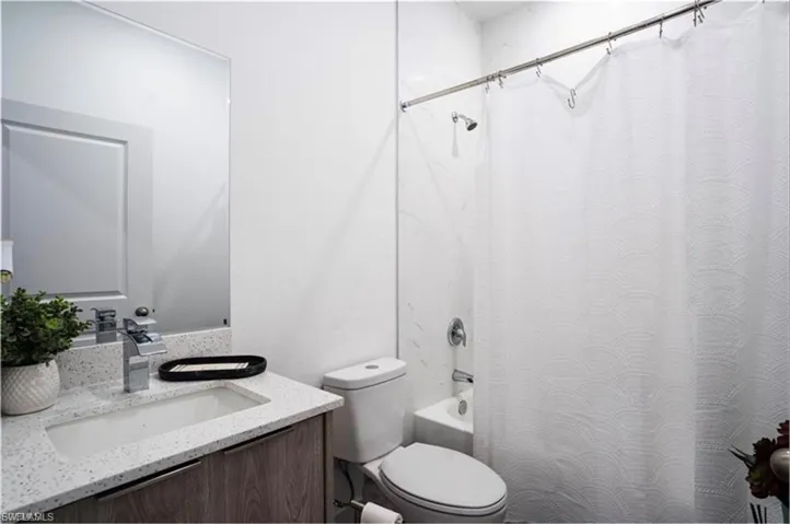 1150  Darling E ST, Lehigh Acres, FL 33974