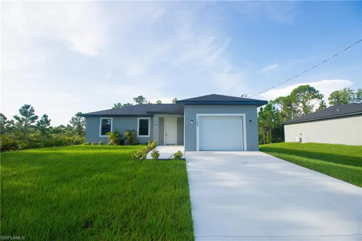 1150  Darling E ST, Lehigh Acres, FL 33974
