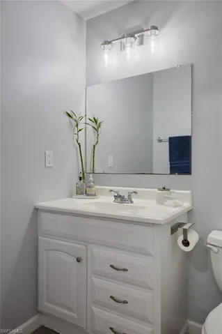 3297  Royal Canadian  TRCE, Fort Myers, FL 33907
