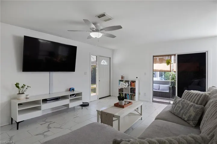 3297  Royal Canadian  TRCE, Fort Myers, FL 33907