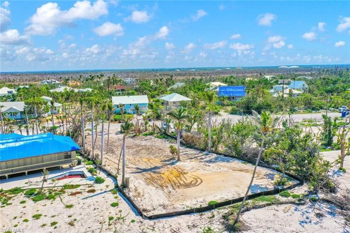 4155 W Gulf DR, SANIBEL FL 33957