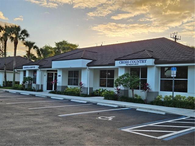 5286  Golden Gate  PKWY, Naples, FL 34116