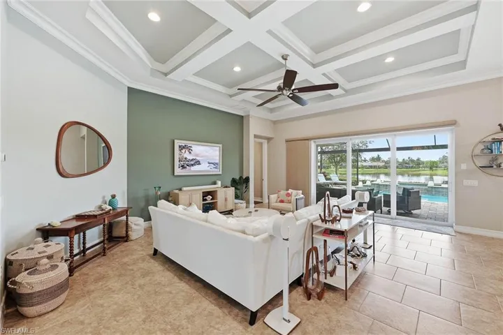 9446 Lagomar Ct, Naples, Florida 34114
