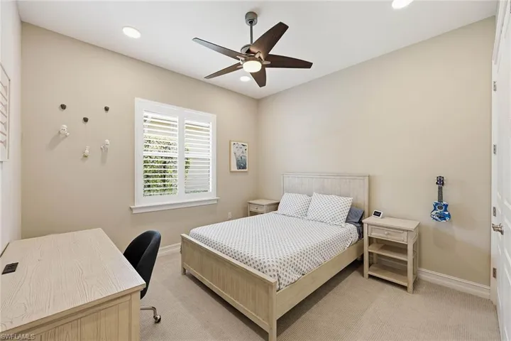 9446 Lagomar Ct, Naples, Florida 34114