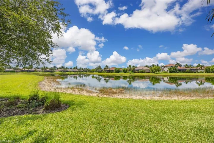 9446 Lagomar Ct, Naples, Florida 34114