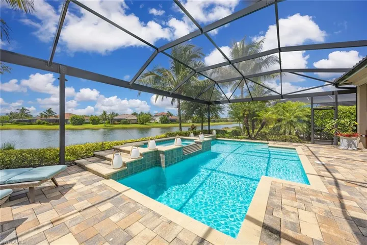 9446 Lagomar Ct, Naples, Florida 34114
