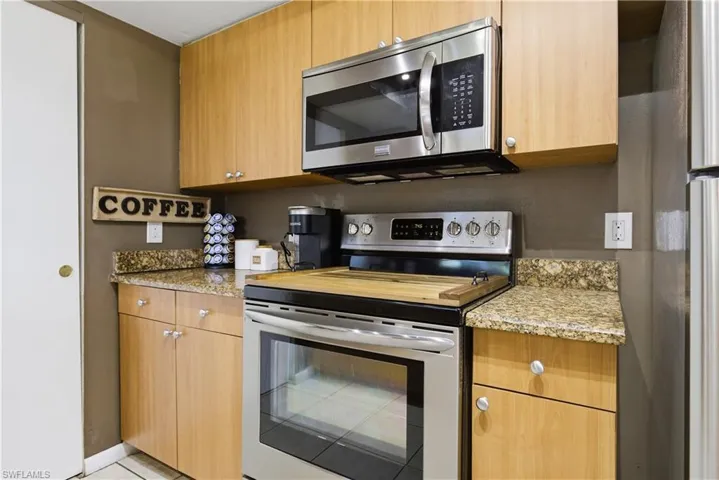 4960  20th SW PL, Naples, FL 34116