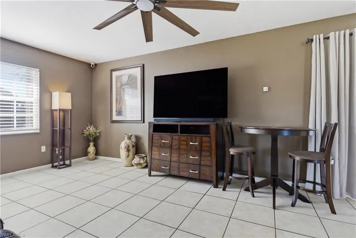 4960  20th SW PL, Naples, FL 34116