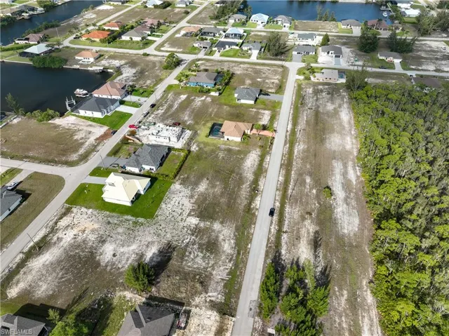 4112 22nd Ter, Cape Coral, Florida 33993