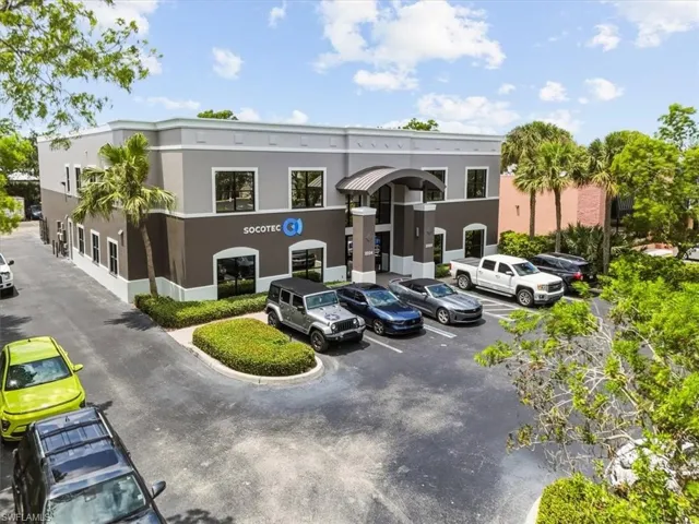 2224 Trade Center Way, Naples, Florida 34109